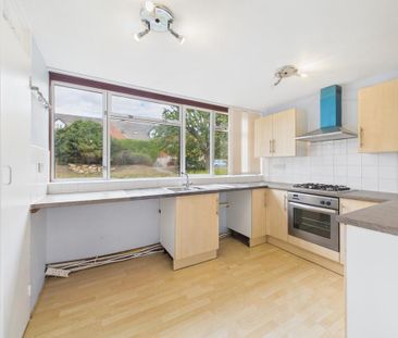 3 bedroom apartment to rent - Photo 5