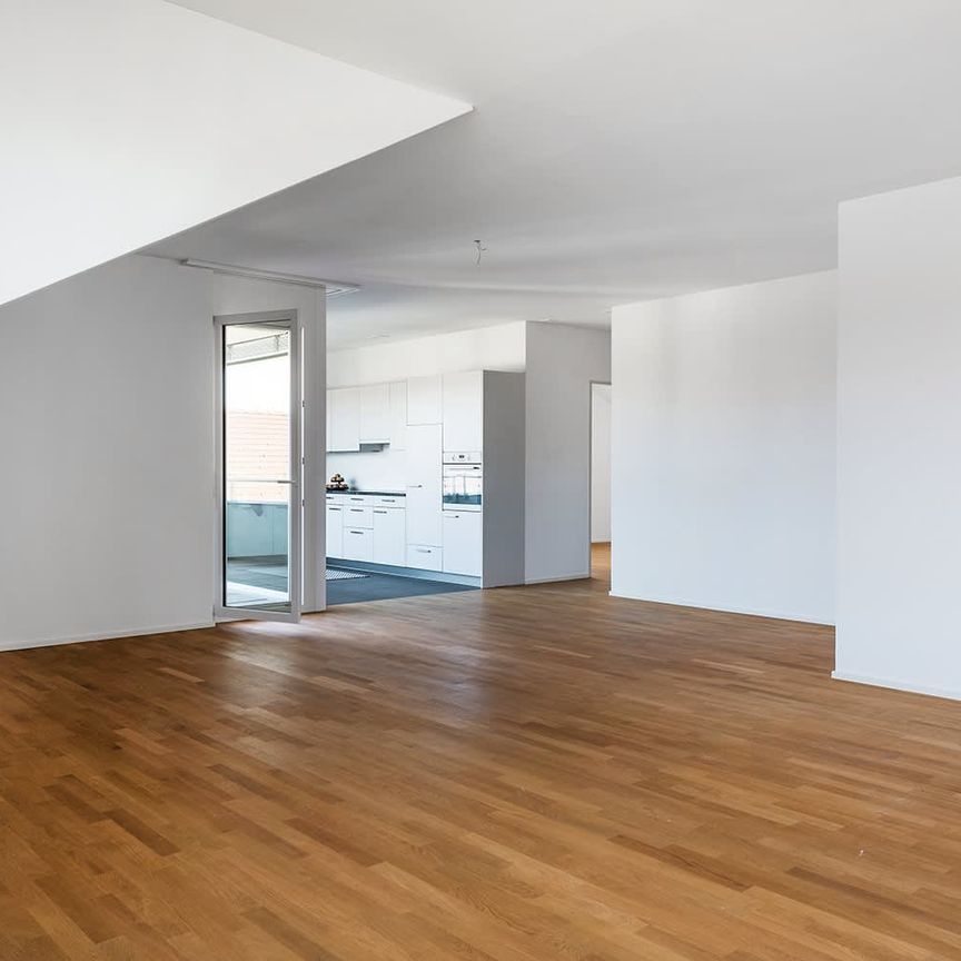 2.5 Zimmer, 92 m², 3. Stock - Photo 1