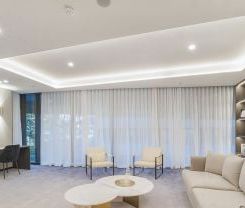 EXPERIENCE THE LANDMARK - huge Master & 2nd bedroom with spacious l... - Photo 4