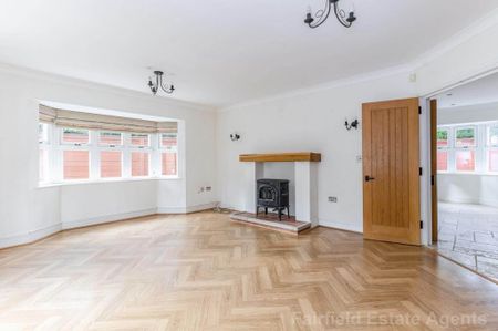 4 bedroom semi-detached house to rent - Photo 2