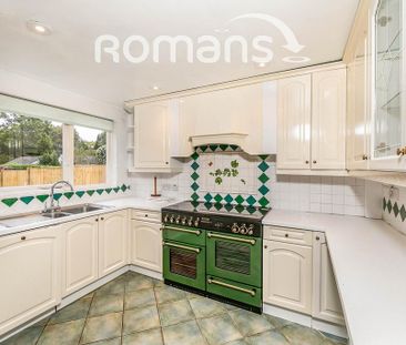 3 bedroom semi-detached house to rent - Photo 5