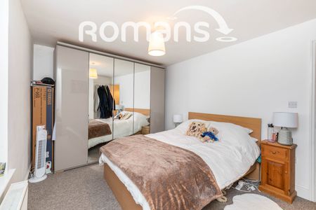 2 bedroom terraced to rent - Photo 4