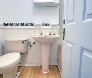 Studio to rent - Photo 6