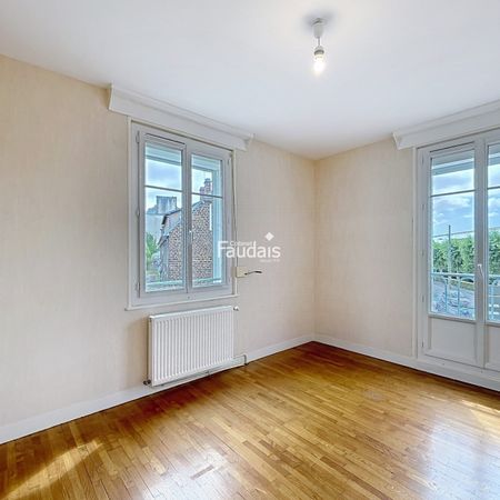 Location Appartement 2 pièces 48m² COUTANCES 50200 - Photo 4