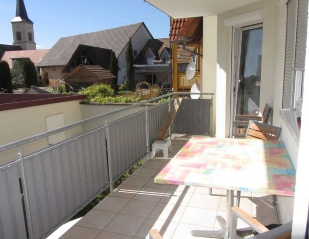 Der beste Blick ist oben - helle 3-Zimmer DG - Foto 1