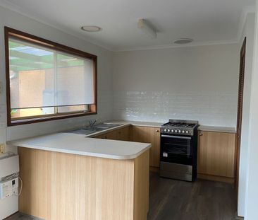 Two BEDROOM UNIT - Photo 2
