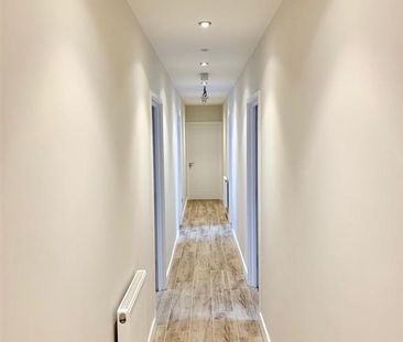 Eastcott Road, Swindon - Photo 6