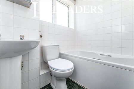 3 bedroom house to rent - Photo 2