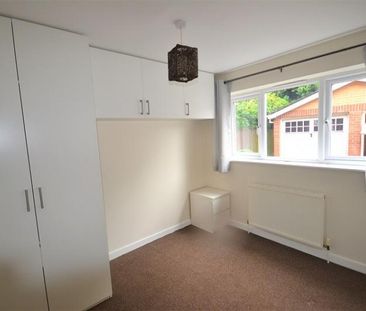 1 Bedroom Apartment To Let - Photo 3