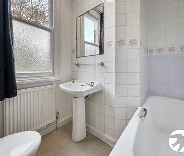 4 bedroom maisonette to rent - Photo 4