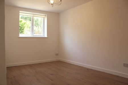 St James Road, Brentwood - Photo 4
