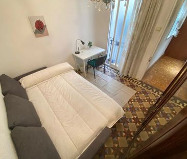 Plaza de Jesús, Madrid, Community of Madrid 28014 - Photo 3