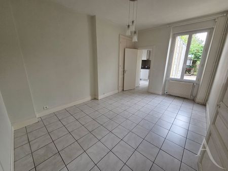 Location maison 4 pièces, 101.11m², Châteauroux - Photo 3