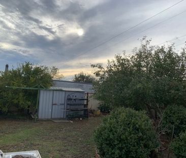 GREAT SIZE FAMILY HOME - Photo 3