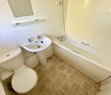 Broadwater Street East, Worthing - Photo 4