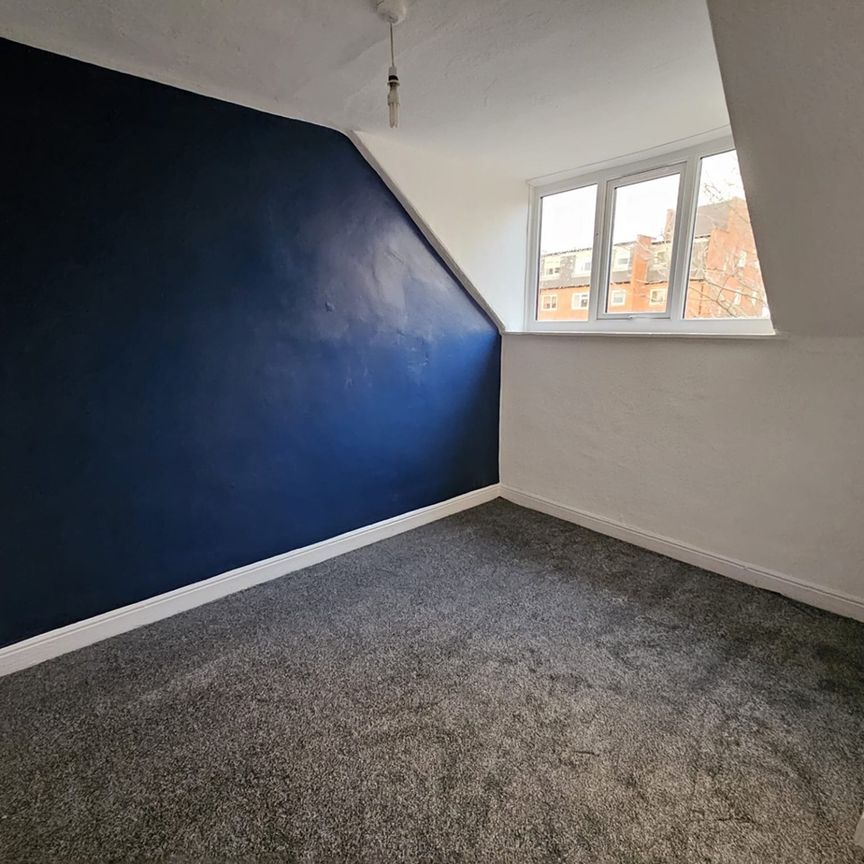 1 Bed Flat, Rowson Street, CH45 - Photo 1