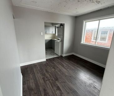 For Lease - 26 Moncrieff Drive Unit# Upper, Toronto, Ontario - Photo 3