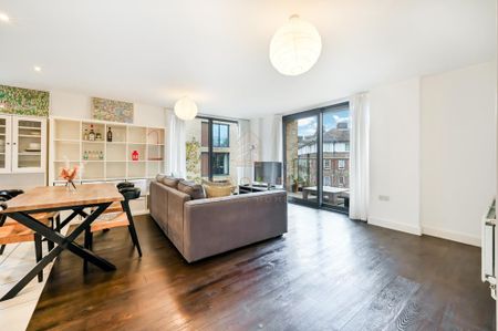 Ottawa House, Canada Water - Photo 2