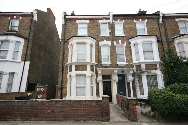 House share to rent - Photo 1