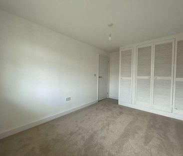 Aldbourne Road, Burnham, Slough, SL1 - Photo 5