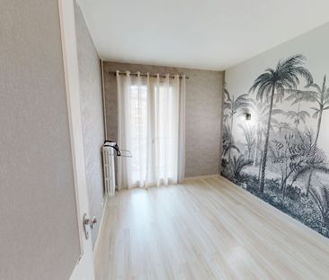 Location Appartement 3 pièces 74m² - Photo 4