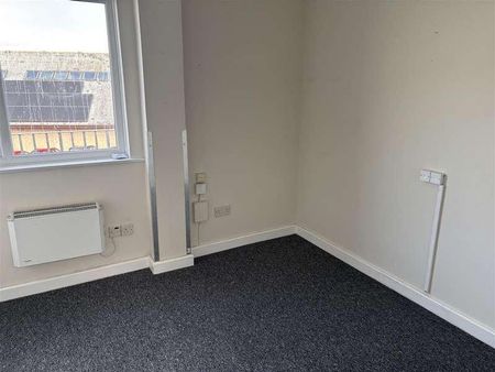 Fore Street, Saltash, PL12 - Photo 4