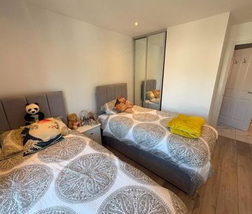 Apt 3, 2 The Tides, Carrickfergus, BT38 8GN - Photo 2