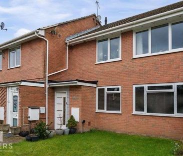 Priory Gardens, West Moors, BH22 - Photo 2