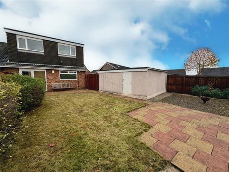 Hallgarth Close, Middlesbrough - Photo 4