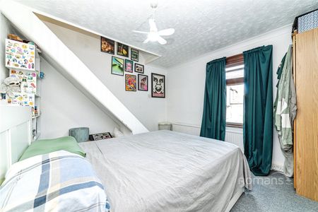 2 bedroom property to rent - Photo 3