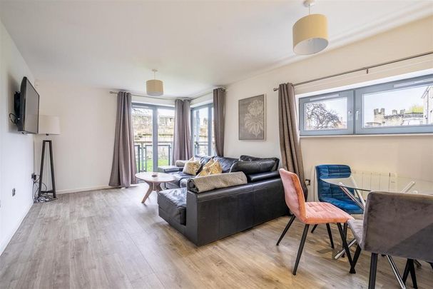 2 bedroom apartment to rent - Photo 1