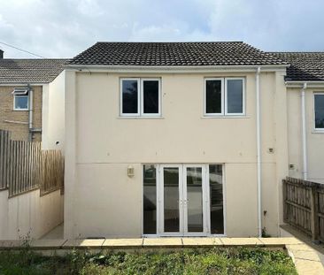 3 bedroom semi-detached house to rent - Photo 6