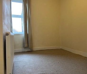 2 bedroom property to rent - Photo 4
