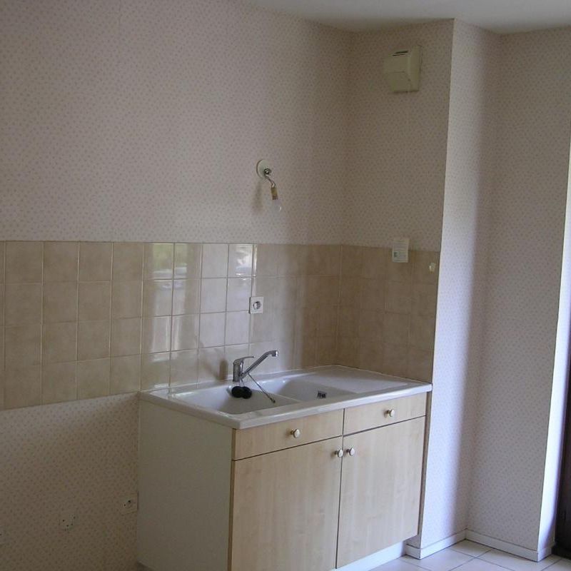 Location Appartement 3 pièces 68m² LA MOTTE SERVOLEX 73290 - Photo 1