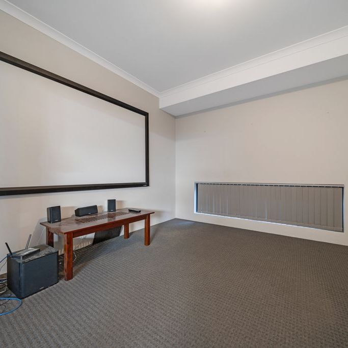 Modern Family Home - Photo 1