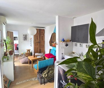 Location Appartement 1 pièce 33m² NIMES 30000 - Photo 2