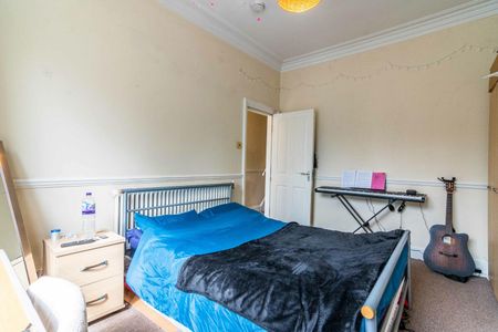 5, Newby Terrace - Photo 3