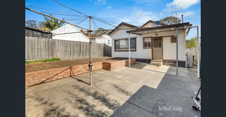 Three Bedroom Home in Brunswick West - Photo 5