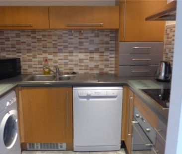 Riley House, Manor House Drive, Coventry, West Midlands, CV1 - Photo 4