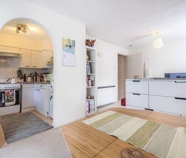 Henley On Thames, Oxfordshire, RG9 - Photo 3