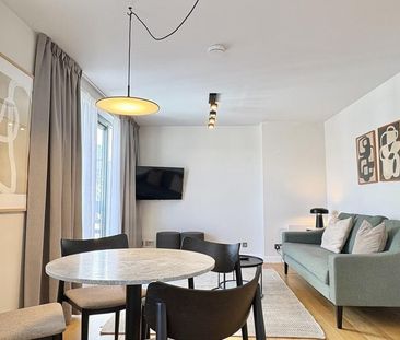 2 bedroom flat to rent - Photo 2