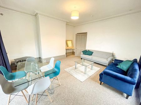 Spring Hill, Lincoln - Photo 2