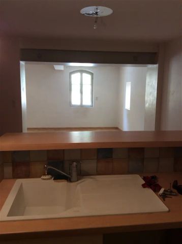Location appartement 3 pièces - 60m² à St maximin la ste baume (83470) - Photo 3