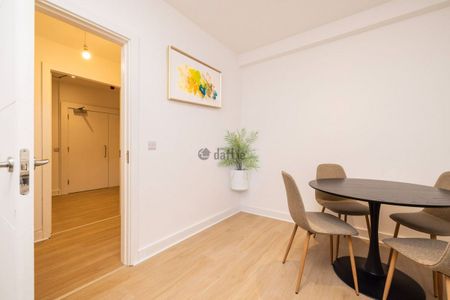 Apartment to rent in Dublin, Inchicore - Photo 3