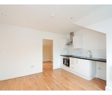 Canham Road, London SE25 - Photo 5