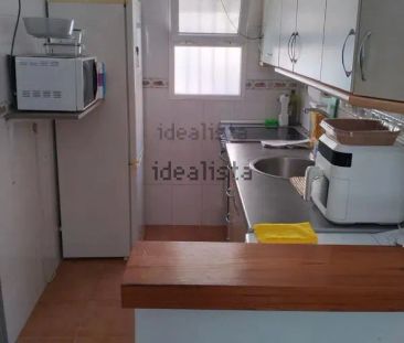 Alquiler de piso en Calle Alhama - Photo 1