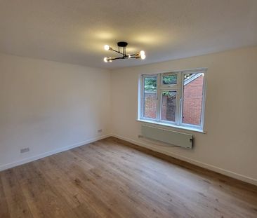 1 Bed Flat, Giralda Close, E16 - Photo 3