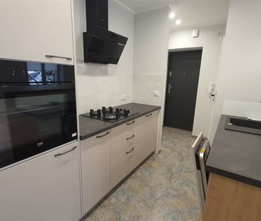 Gliwice, Plac Grunwaldzki, Aleja Adama Mickiewicza - Photo 3
