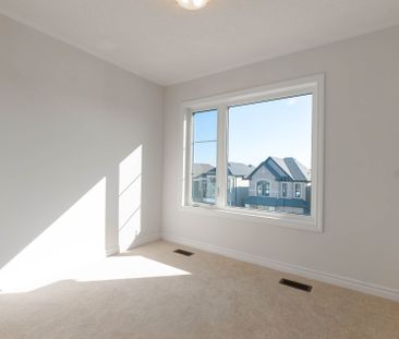 For Lease - 31 Camino Real Drive, Caledon, Ontario - Photo 4
