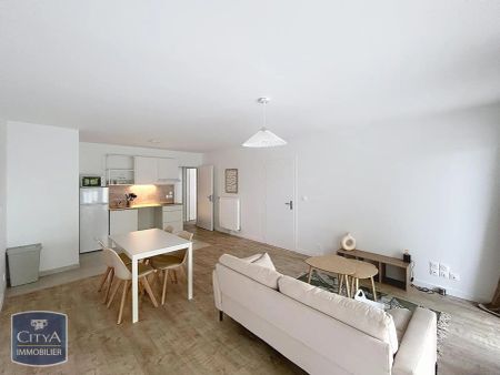 Appartement à louer 3 pièces 71.22m² - Photo 2